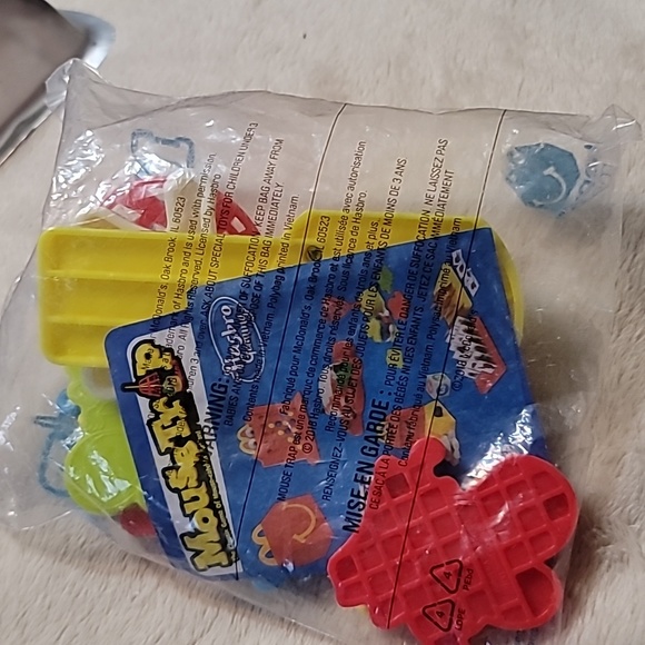 McDonald's 2018 Hasbro Gaming # 7 Mouse Trap toy game NIB - Picture 5 of 5